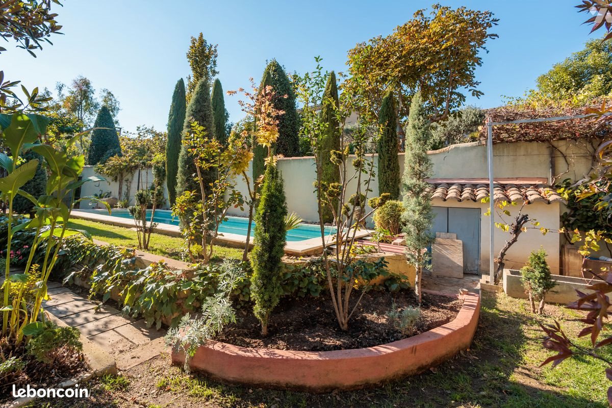 Maison à vendre, 355m², Avignon
