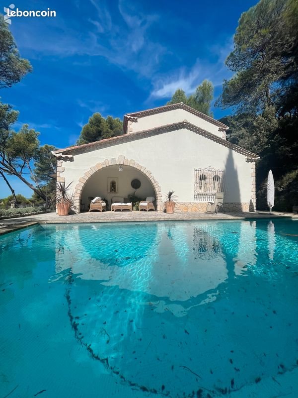Maison à vendre, 144m², Mérindol