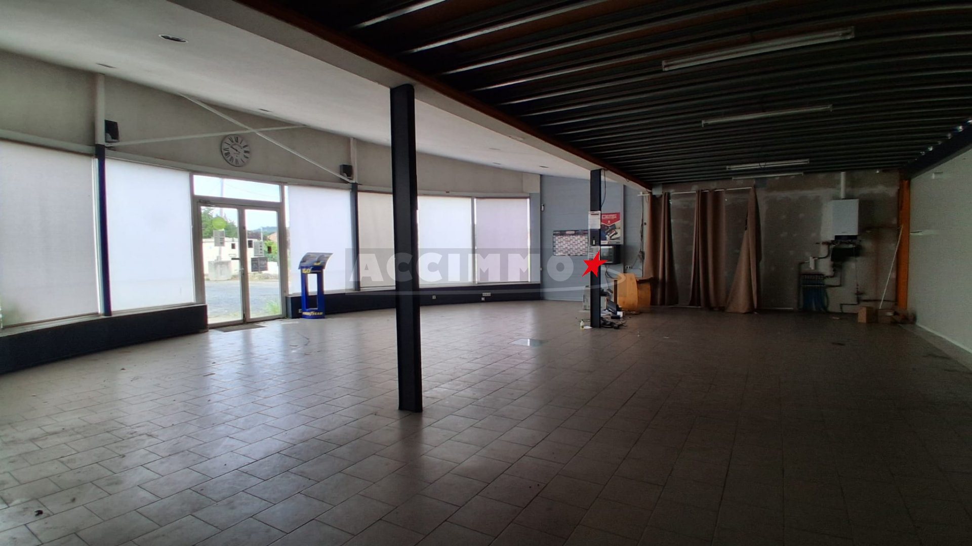 Maison à vendre, 1076m², Laboutarie