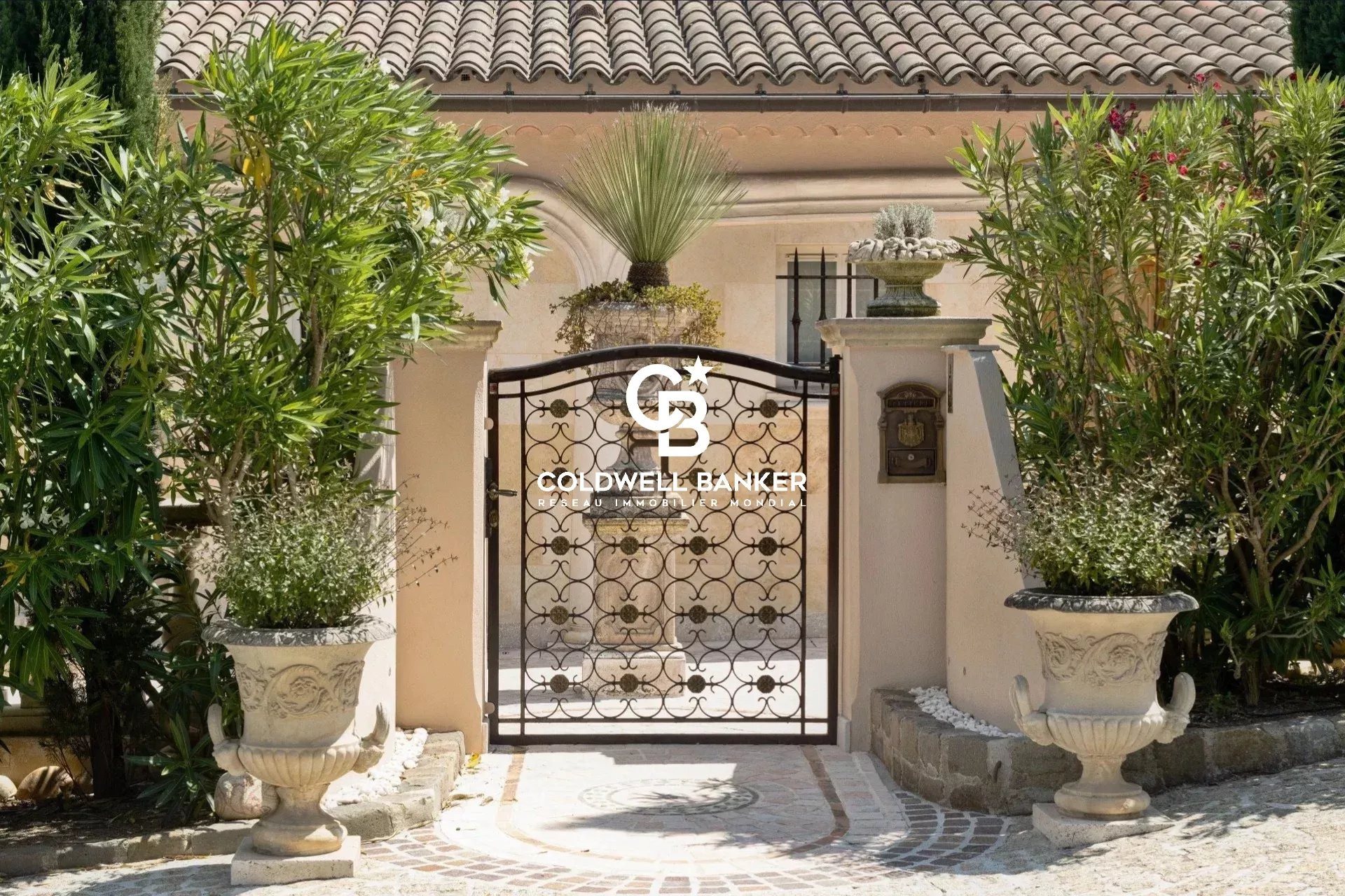 Maison à vendre, 325m², La Croix-Valmer