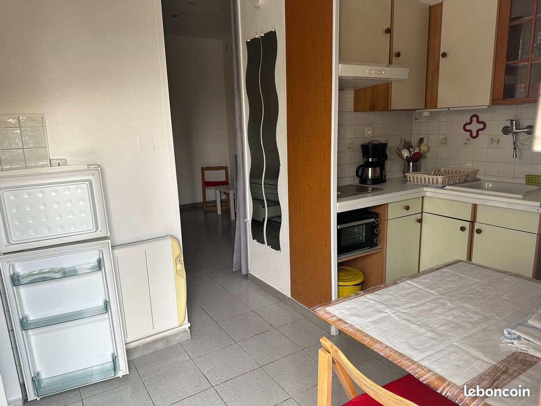 Appartement à louer, 28m², Marseille 16ème