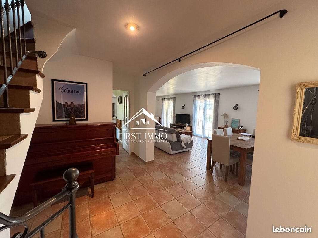 Maison à vendre, 145m², La Fare-les-Oliviers