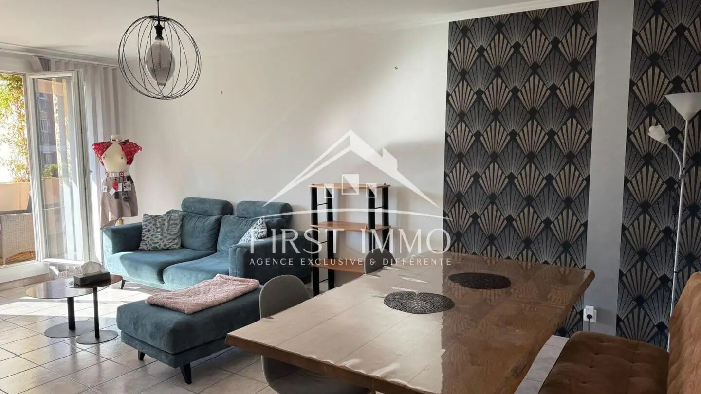 Appartement à louer, 75m², Vitrolles