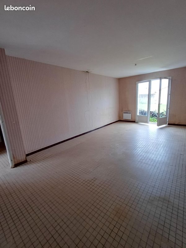 Maison à vendre, 76m², Cugand
