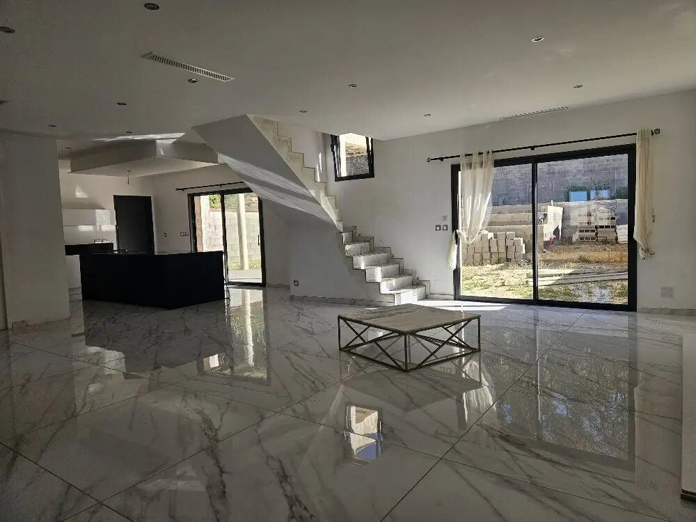 Maison à vendre, 163m², Piolenc