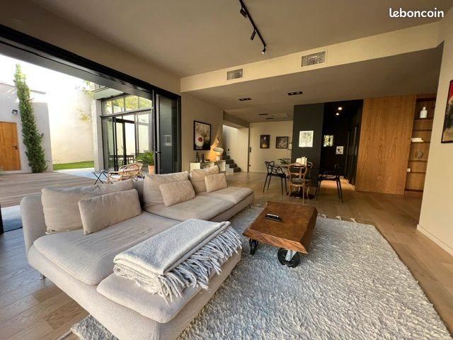 Maison à vendre, 188m², Nîmes