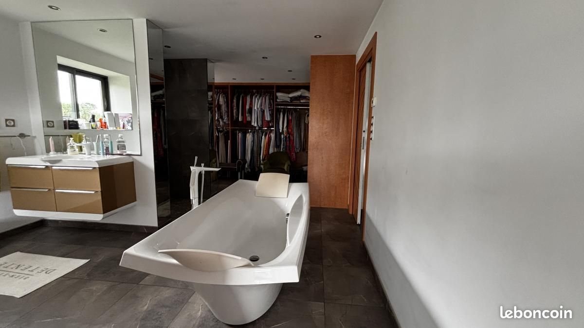 Maison à vendre, 236m², Grez-Neuville