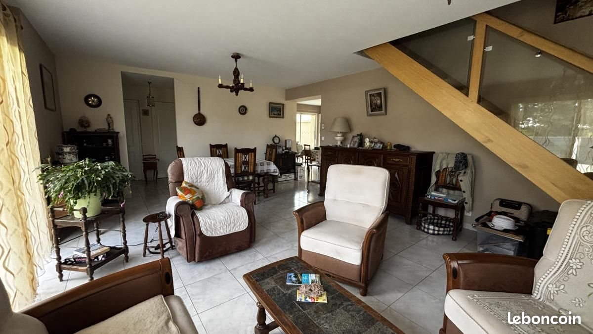 Maison à vendre, 124m², Sainte-Gemmes-sur-Loire