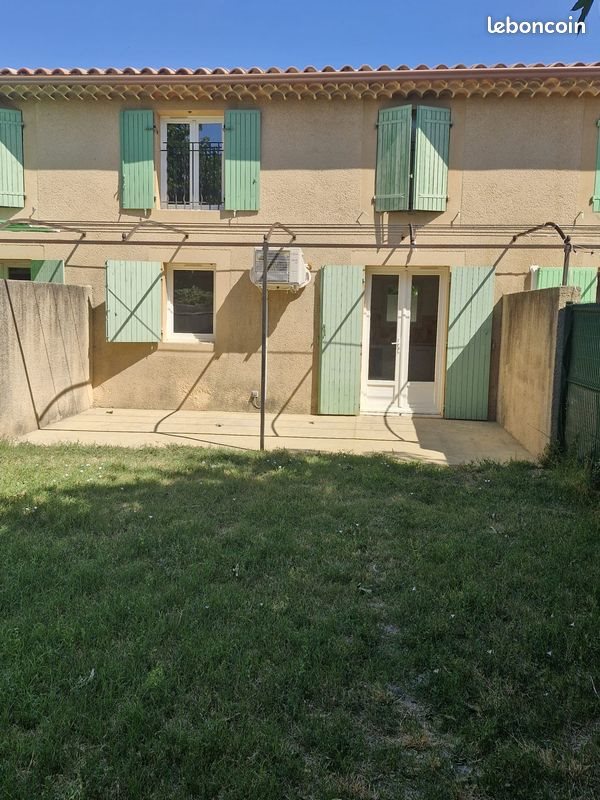 Maison à louer, 58m², Mazan