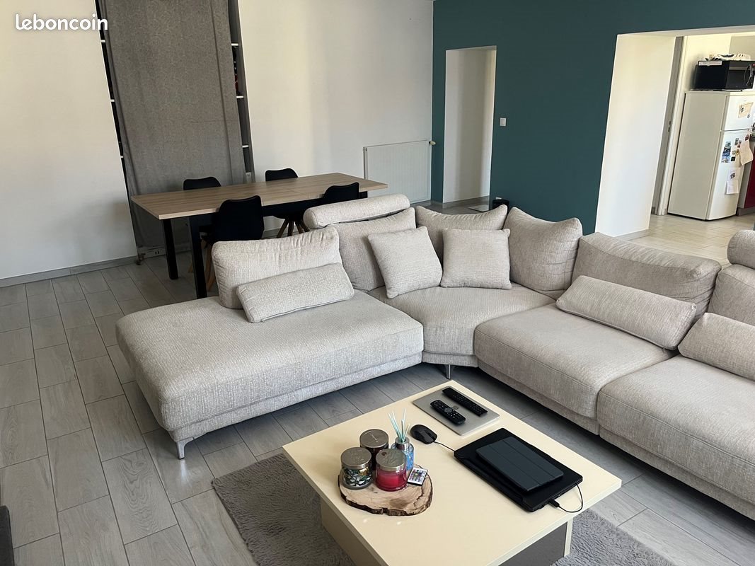 Appartement à louer, 79m², Aurillac
