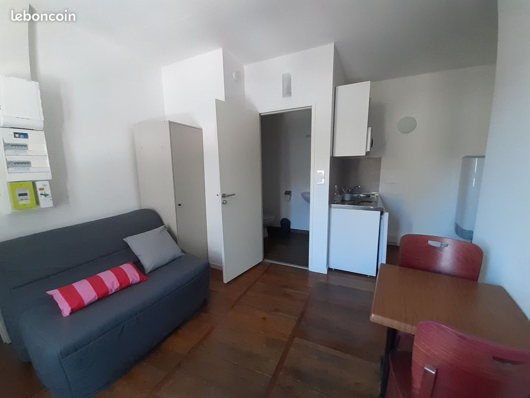 Appartement à louer, 15m², Aurillac