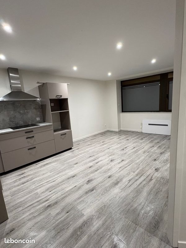 Appartement à louer, 66m², Aurillac