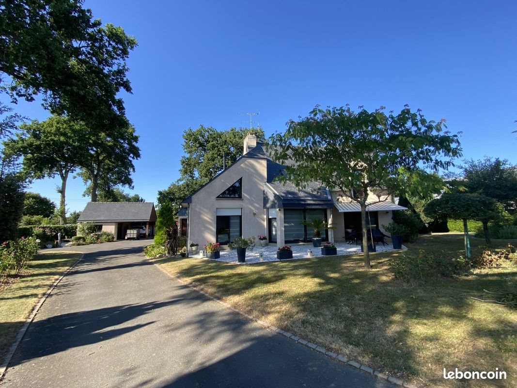 Maison à vendre, 155m², Brécé