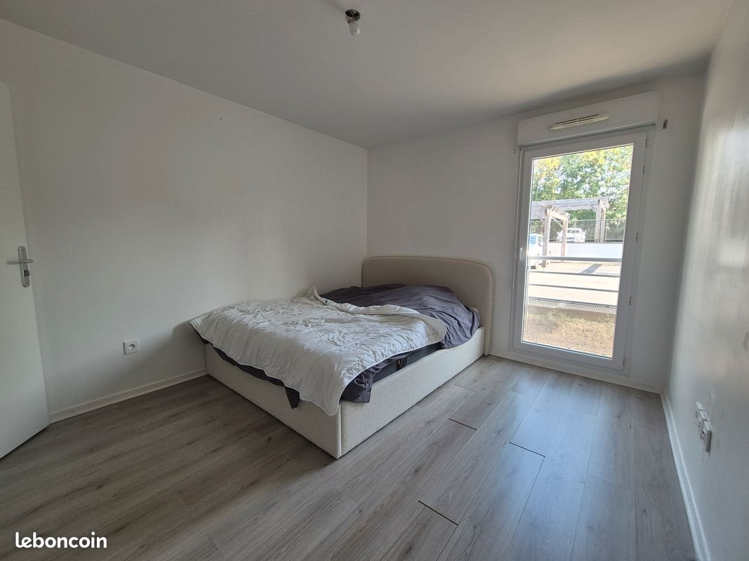 Appartement à louer, 40m², Vert-Saint-Denis