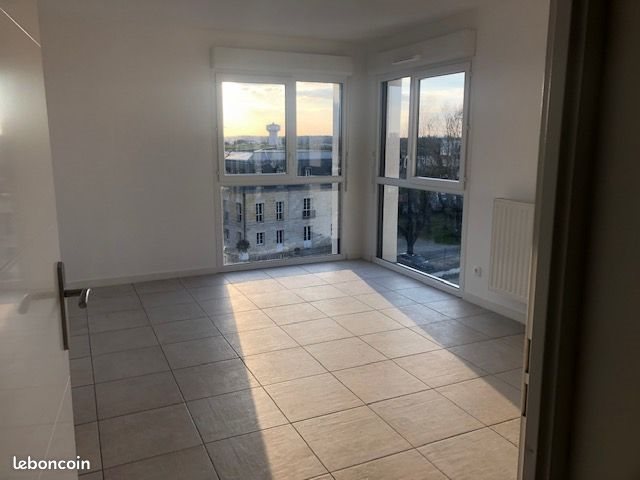 Appartement à louer, 44m², Talence