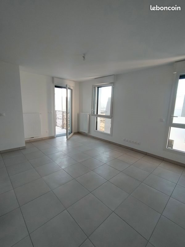 Appartement à louer, 44m², Lormont