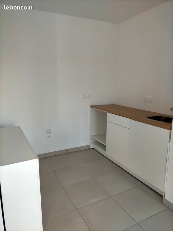 Appartement à louer, 44m², Lormont