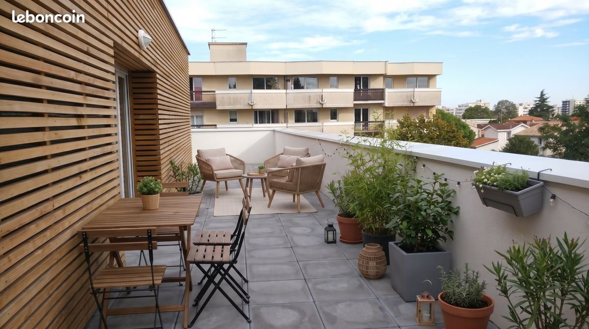 Appartement à louer, 82m², Mérignac