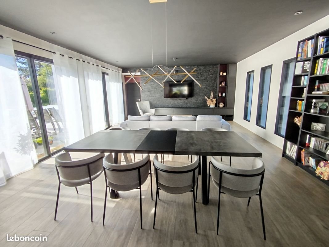 Maison à vendre, 139m², Varennes-Vauzelles