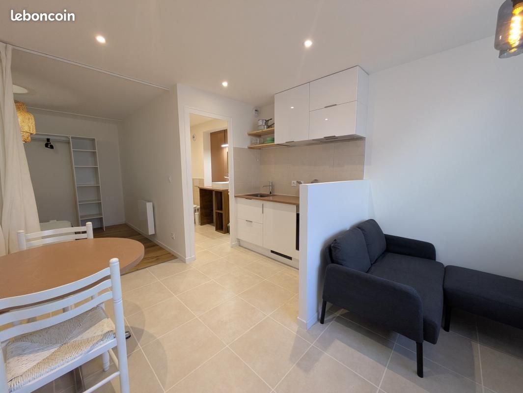 Appartement à louer, 26m², Bourgoin-Jallieu