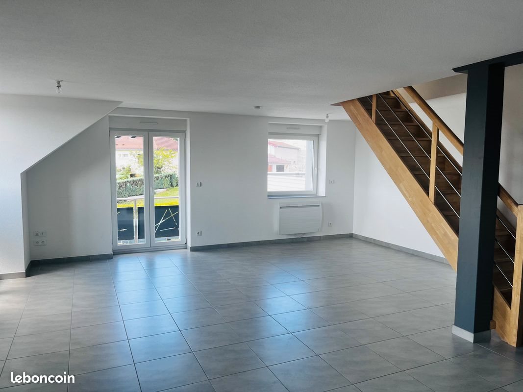 Appartement à louer, 80m², Chaffois