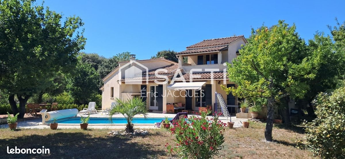 Maison à vendre, 132m², Entrechaux