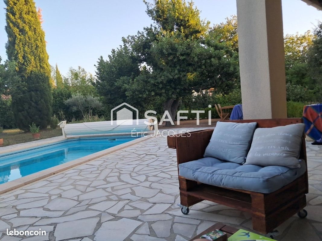 Maison à vendre, 132m², Entrechaux