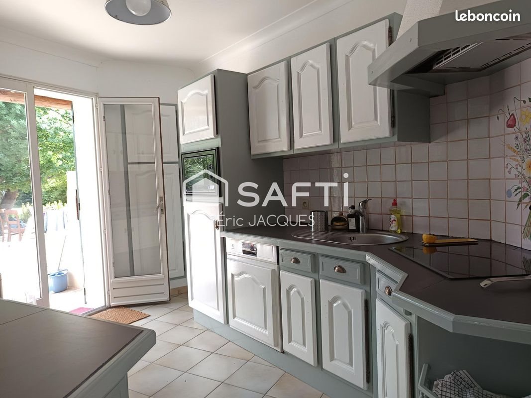 Maison à vendre, 132m², Entrechaux