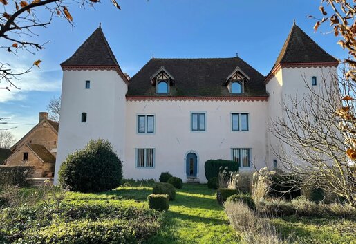 Maison 15 pièces 522 m² · à Chalon-sur-Saône · 522 m² · 1 185 000 €