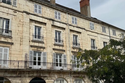 Appartement 10 pièces 324 m² · à Chalon-sur-Saône · 324 m² · 655 000 €