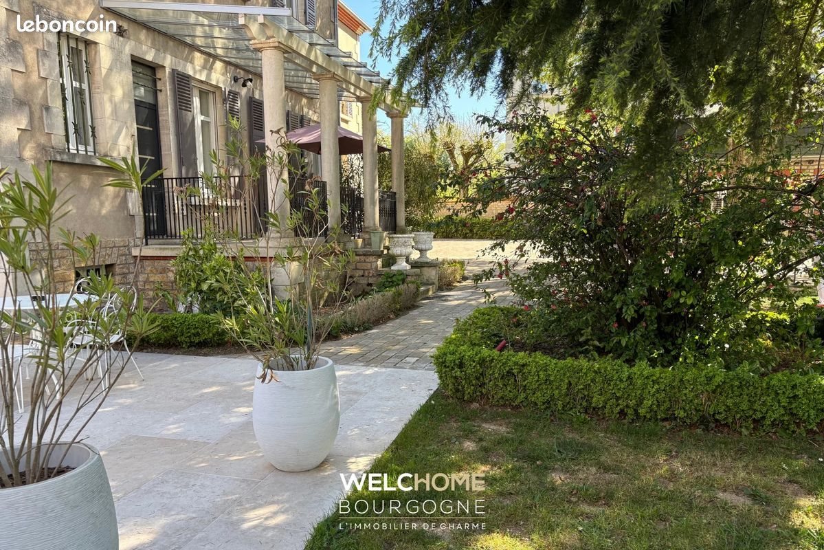 Maison à vendre, 456m², Nevers