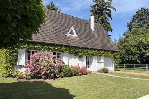 Maison 6 pièces 145 m² · à Nevers · 145 m² · 230 000 €