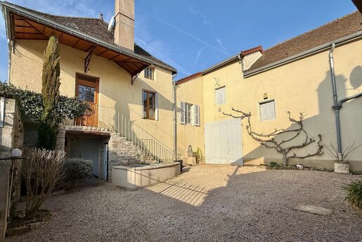Maison 11 pièces 223 m² · à Mercurey · 223 m² · 575 000 €