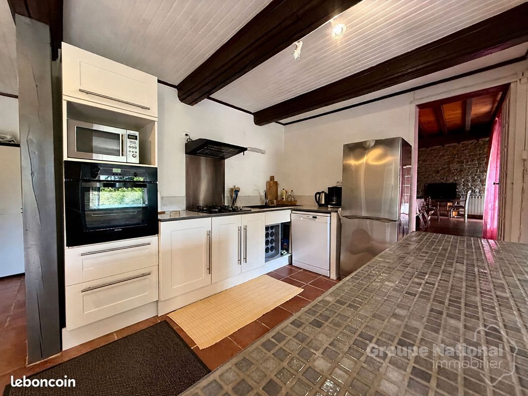 Maison à vendre, 104m², Saint-Marcel-de-Careiret