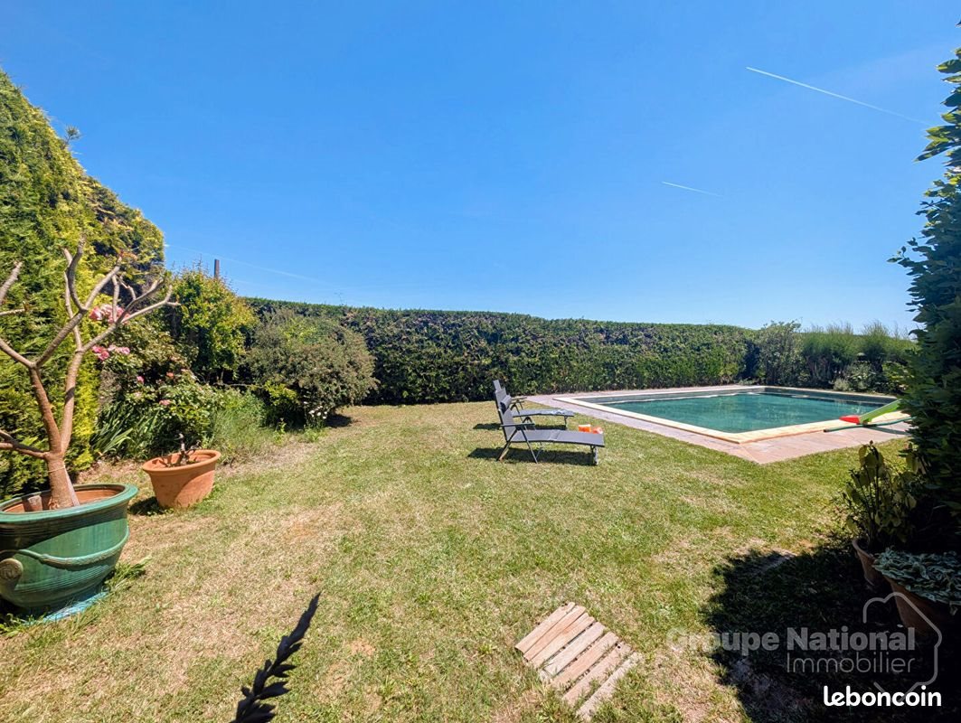 Maison à vendre, 202m², Pont-Saint-Esprit