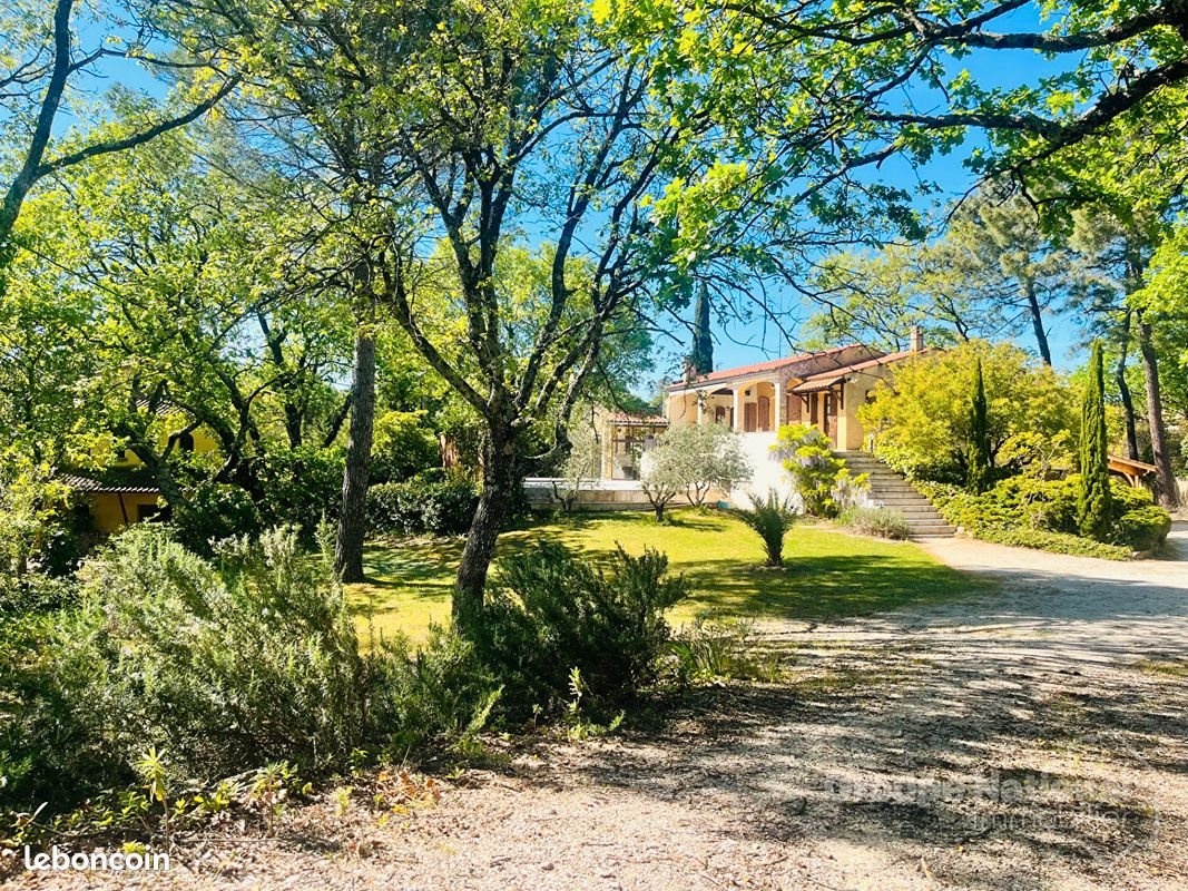 Maison à vendre, 216m², Saint-Michel-d'Euzet