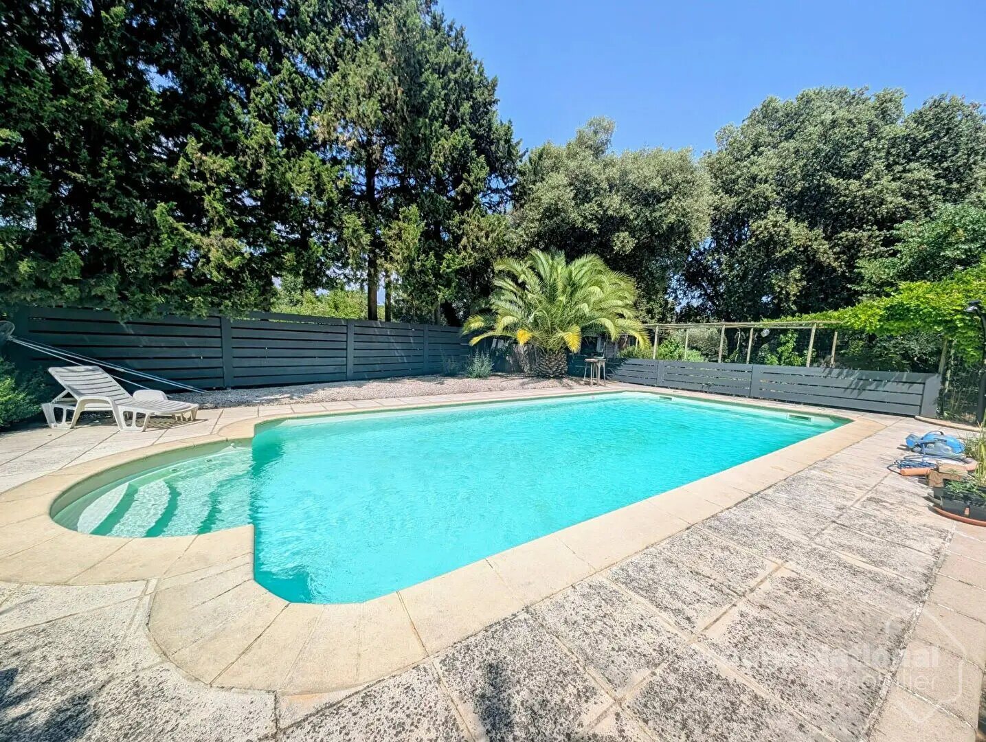 Maison à vendre, 188m², Montaren-et-Saint-Médiers