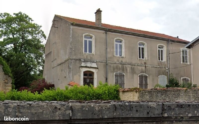 Appartement à vendre, 660m², Lay-Saint-Christophe