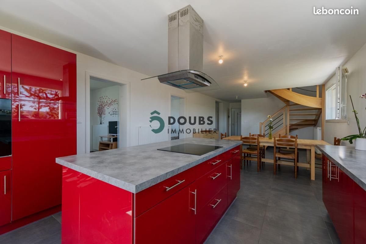 Maison à vendre, 134m², Orchamps-Vennes