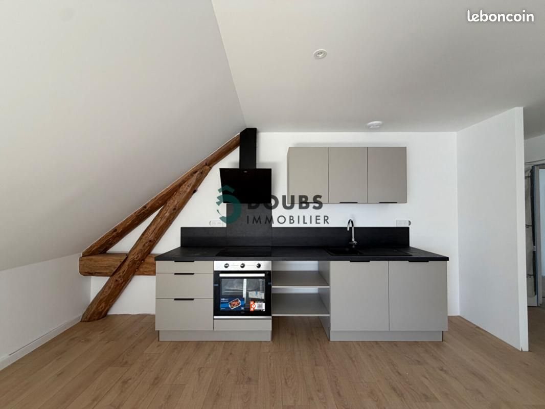Appartement à louer, 47m², Valdahon