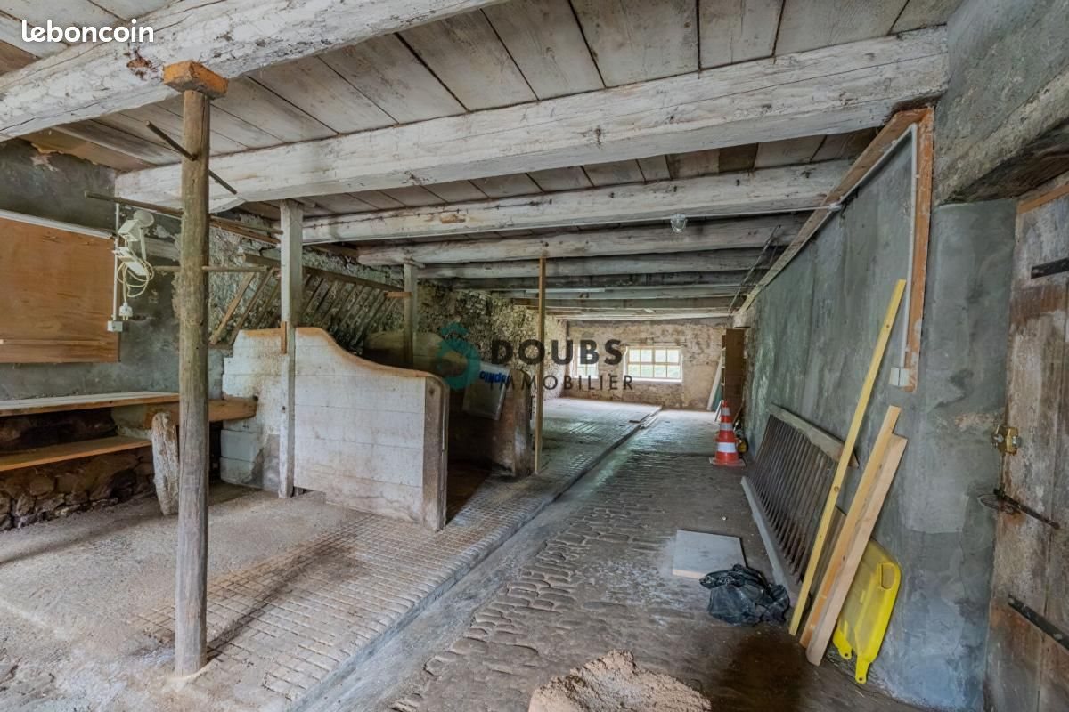 Appartement à vendre, 129m², Orchamps-Vennes