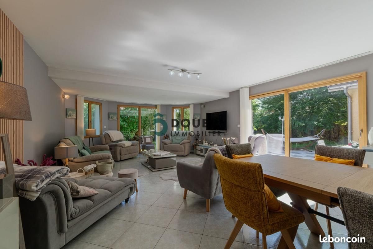 Maison à vendre, 200m², Chaffois