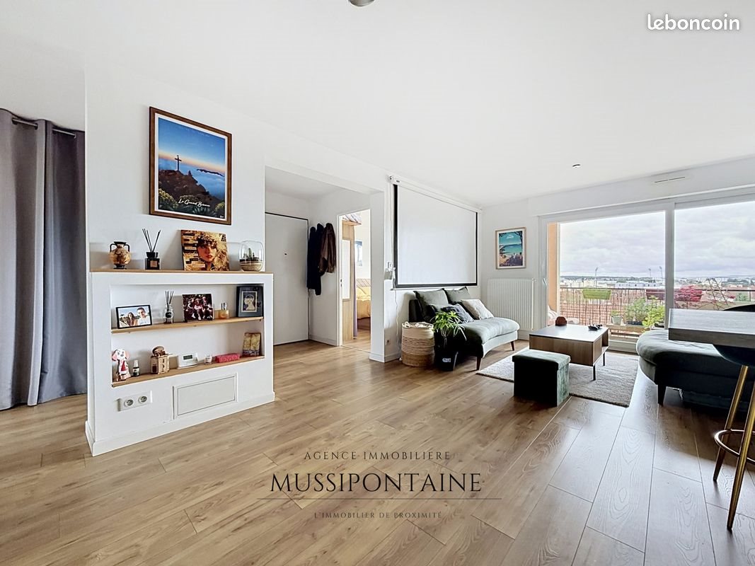 Appartement à louer, 70m², Saint-Max