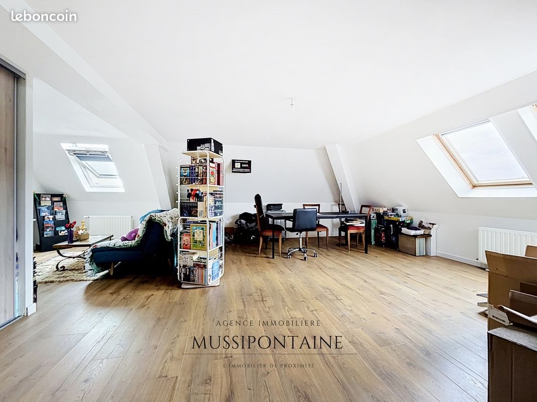 Appartement à louer, 134m², Montauville