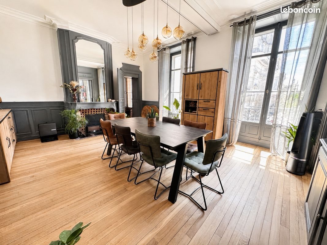 Appartement à vendre, 153m², Chaumont