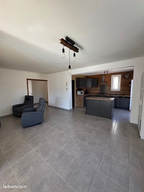 Maison à vendre, 105m², Château-Arnoux-Saint-Auban