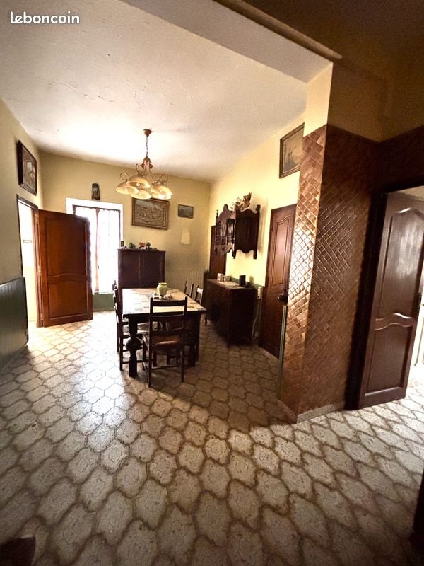 Maison à vendre, 225m², Sénas