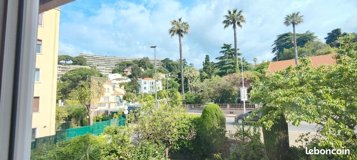 Appartement à louer, 82m², Cannes