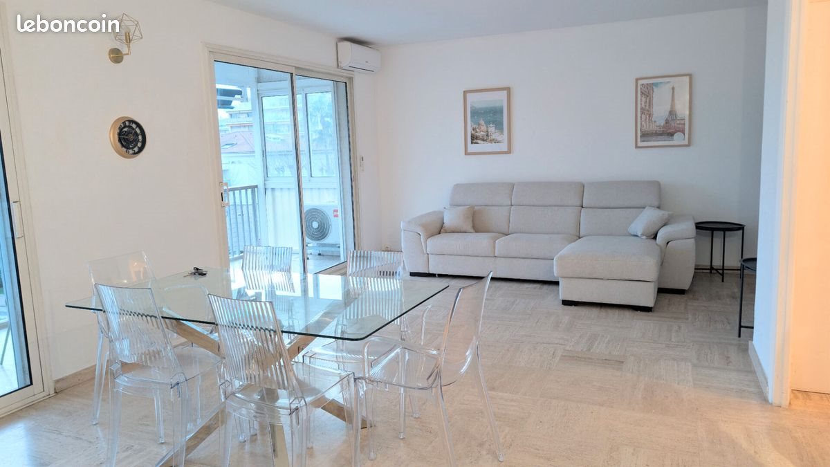 Appartement à louer, 70m², Cannes