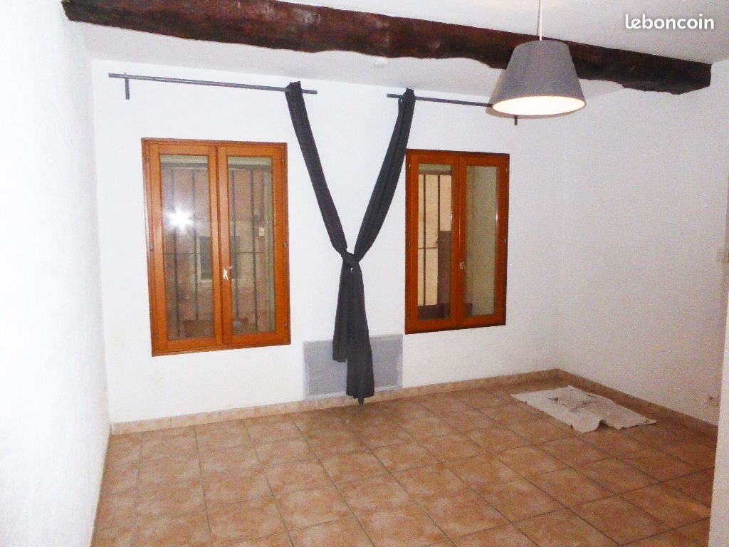 Appartement à louer, 40m², Belgentier